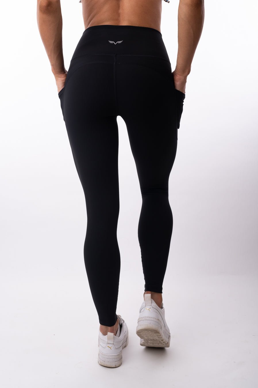 ATHLETA FLATIRON TUX TIGHT BLACK YOGA Pants #35373-00 Size Medium Petite
